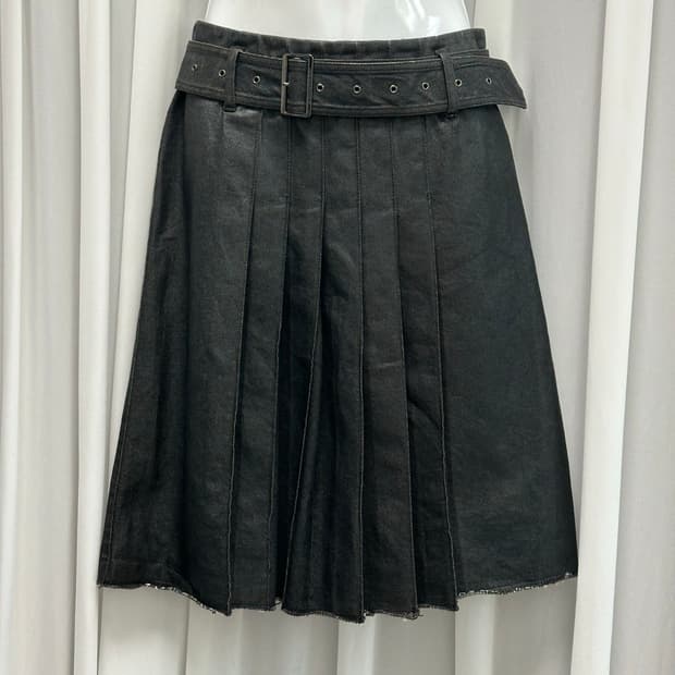 버버리 블루라벨 데님 핀턱 플리츠 스커트