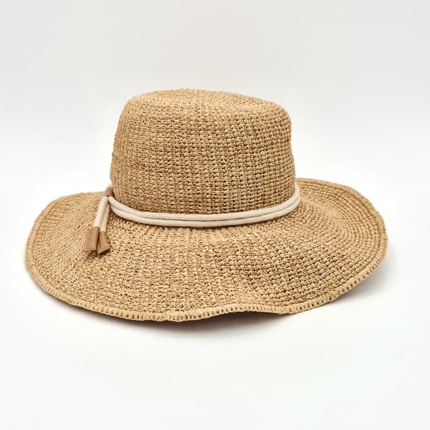 헬렌카민스키 클래식 버킷햇