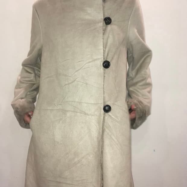 라떼 갸루 떡볶이 후드 무스탕