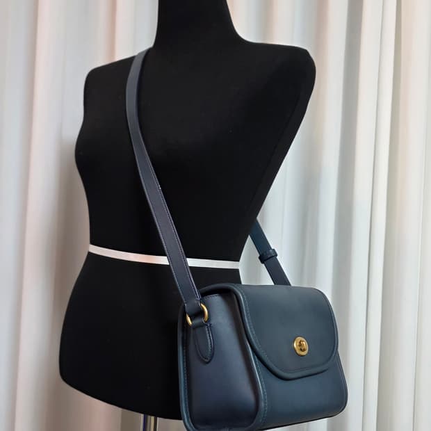 old coach 복각 한정판 런치백