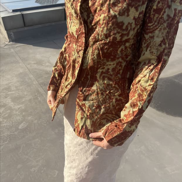 Patterned Brown Shirt 패턴 브라운 셔츠