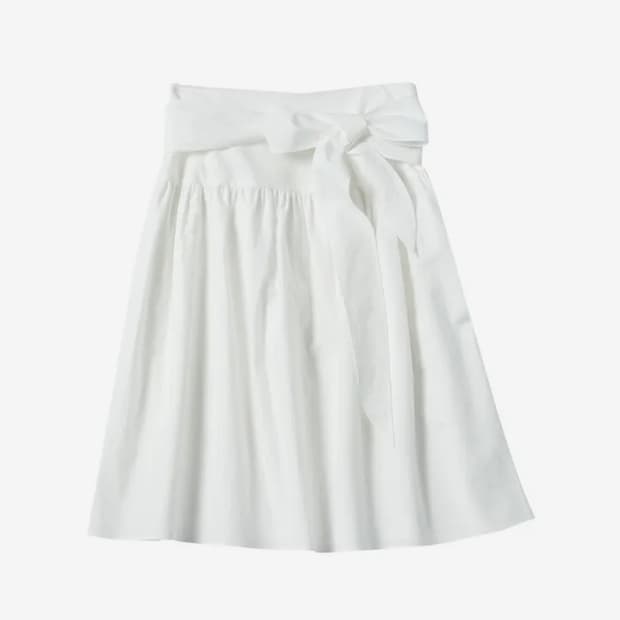 꼬모니노즈 뒷밴딩 리본 스트랩 미디 스커트 아이보리 free