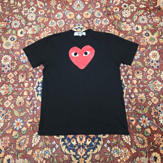꼼데가르송 PLAY 빅 하트 프린트 반팔 티셔츠(XL,공용)