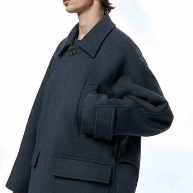 인사일런스 발마칸 네이비 코트