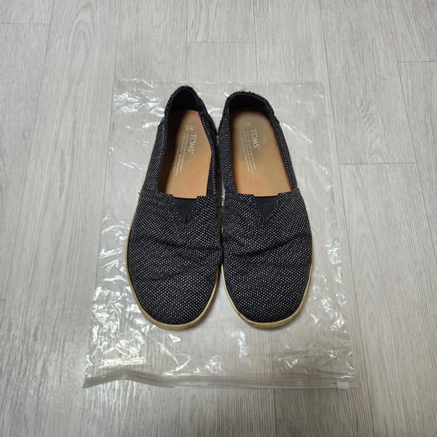 TOMS 슬립온 270
