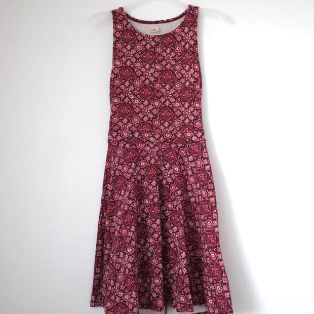 Hollister 플레어 나시 원피스