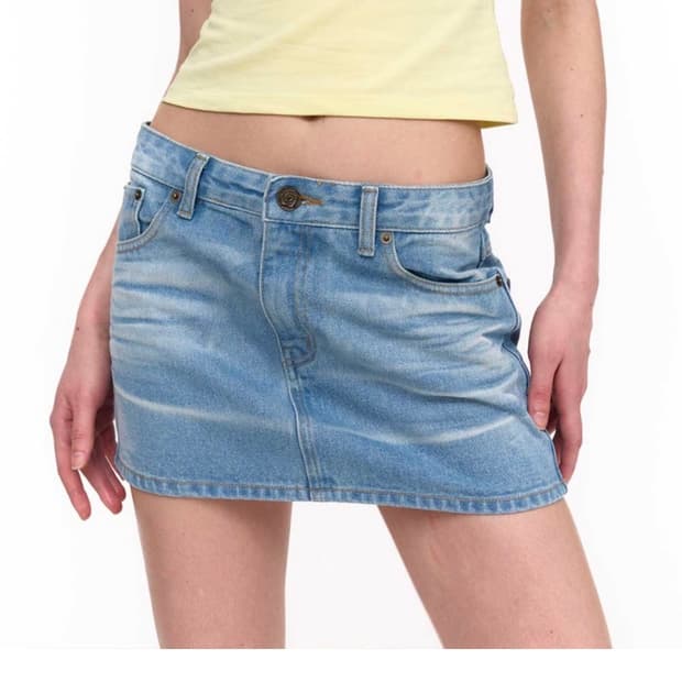 2000아카이브스 EMBOSSED DENIM SKIRT 1사이즈
