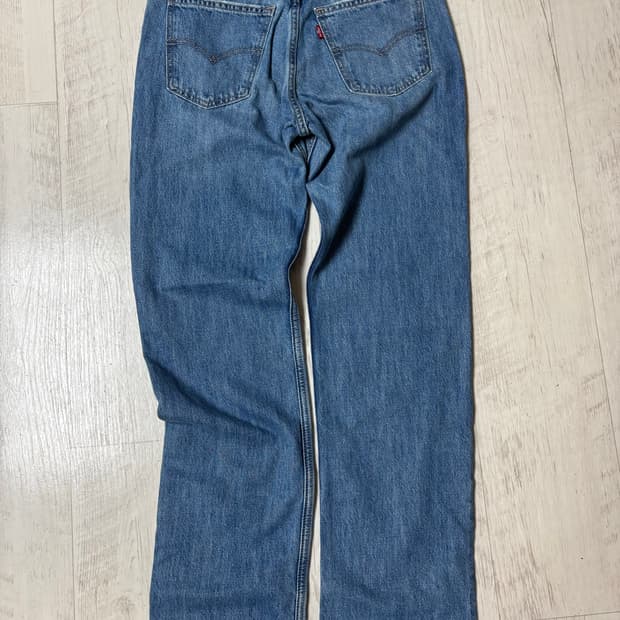 리바이스 Low pro straight W25