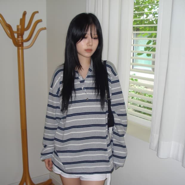 스트라이프 카라 니트티