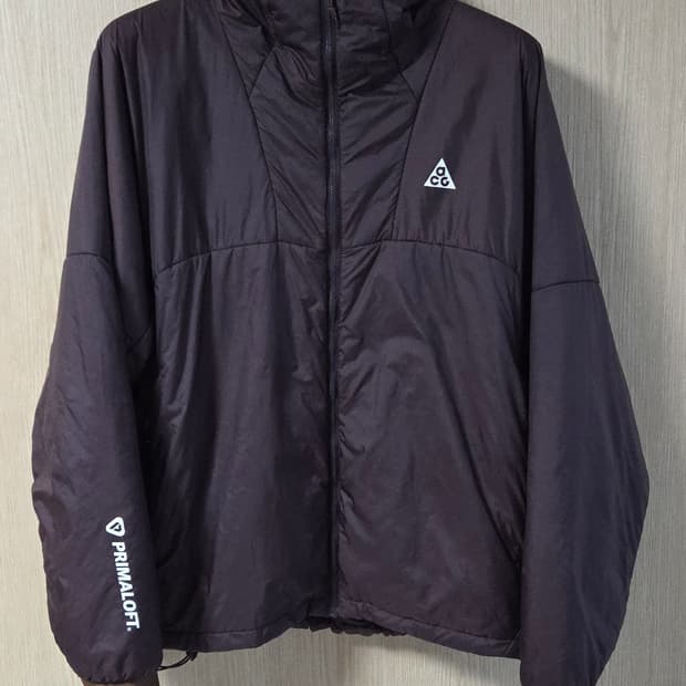 (착샷) 나이키 acg 써마핏 로프드도프 바람막이