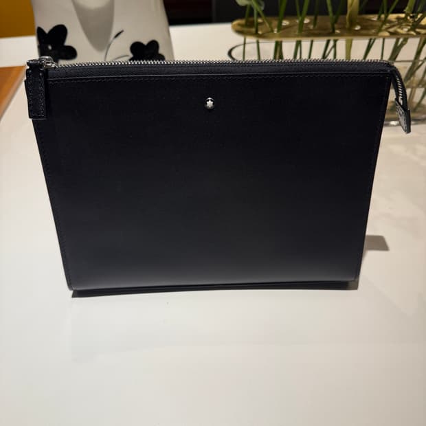 몽블랑 가죽 클러치 블랙