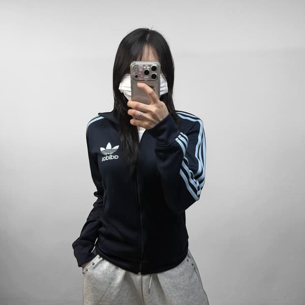 아디다스 유로파 트랙탑 져지 네이비 소라