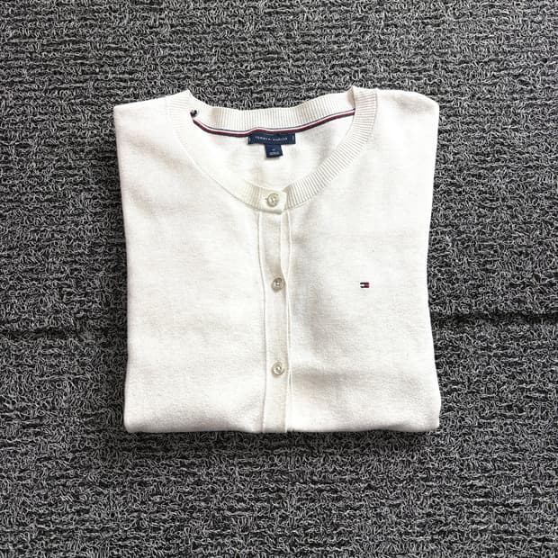 타미힐피거 우먼스 미니멀 가디건 3776