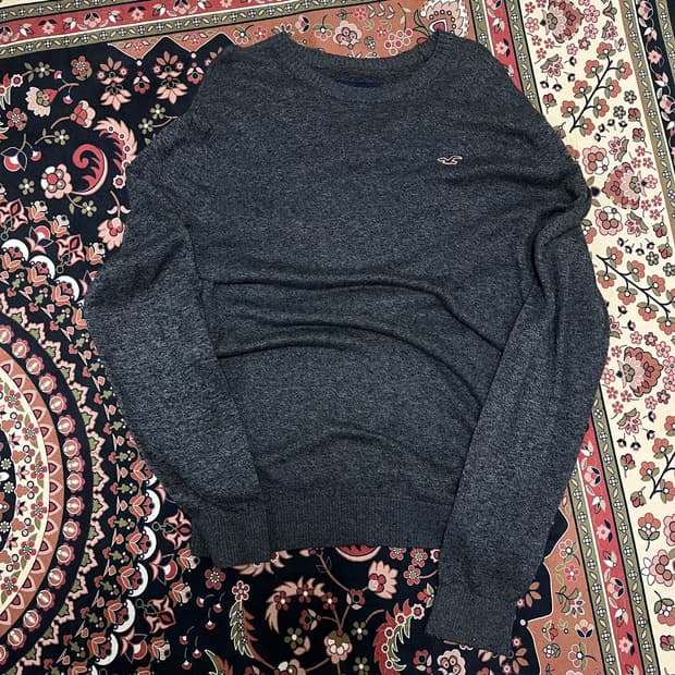 홀리스터 라운드넥 니트 M/95