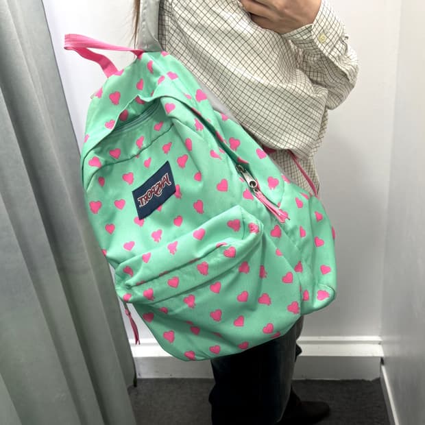 잔스포츠 민트핑크 하트패턴 백팩