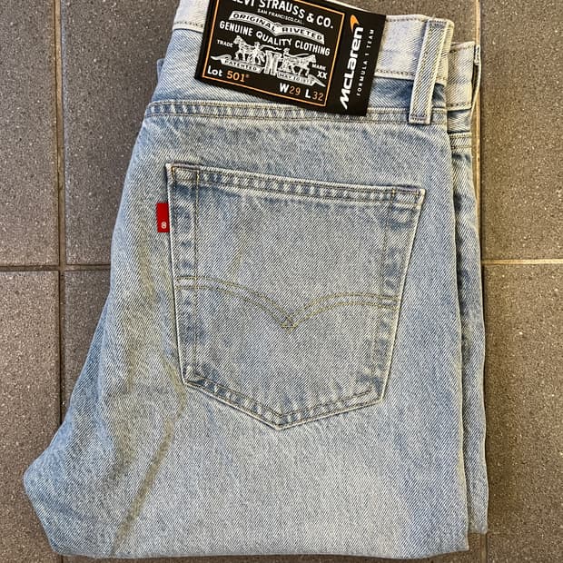 리바이스 501 x 맥라렌