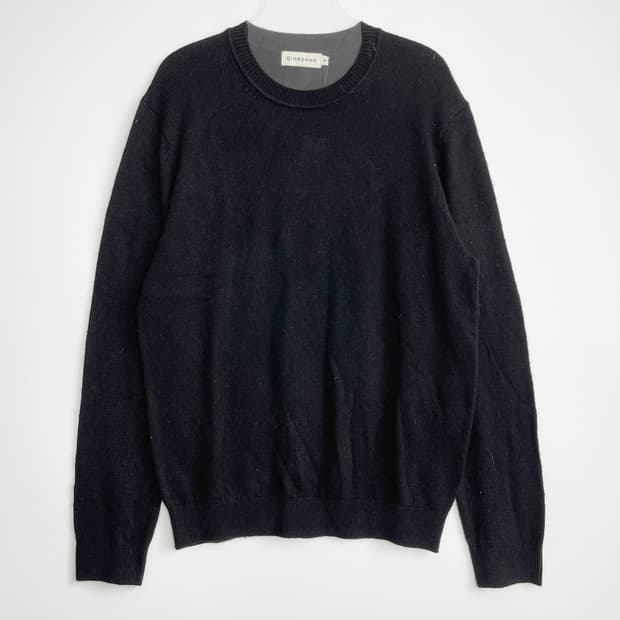 D2 지오다노(GIORDANO) 블랙 라운드넥 니트 스웨터 XL사이즈