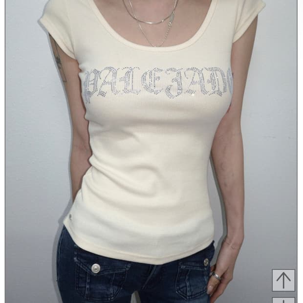 페일제이드 Retro Cubic Cap Sleeve T 바닐라