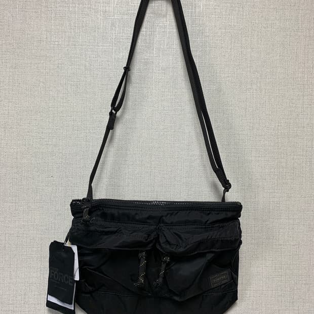 요시다포터 크로스백