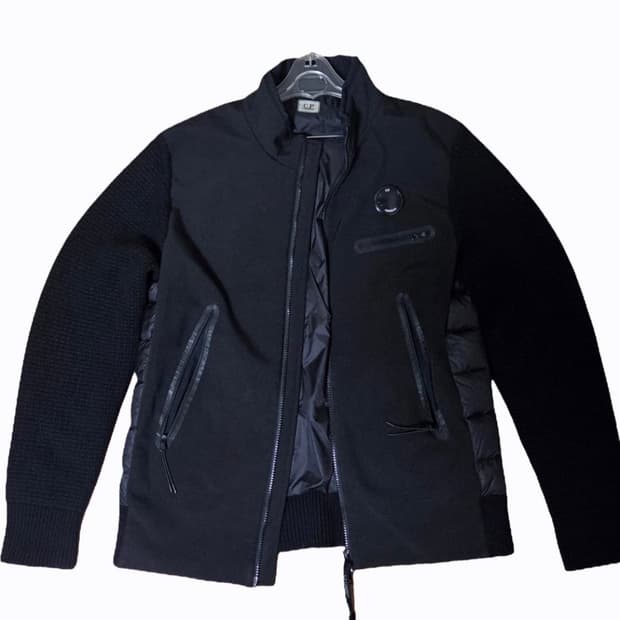 Cp컴퍼니 니트 패딩