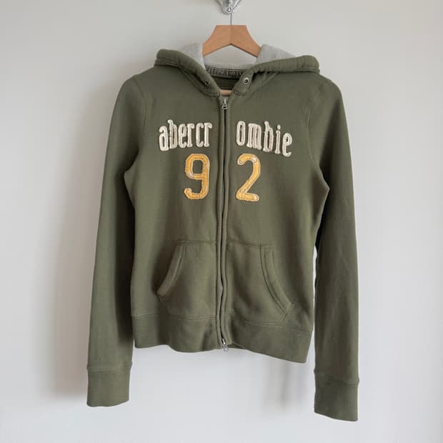 아베크롬비(Abercrombie & Fitch) 후드집업