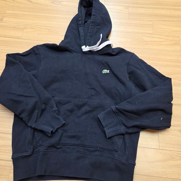 라코스테 네이비 색상 후드티 M사이즈 SH1701 스타일입니다. 쨍한 네