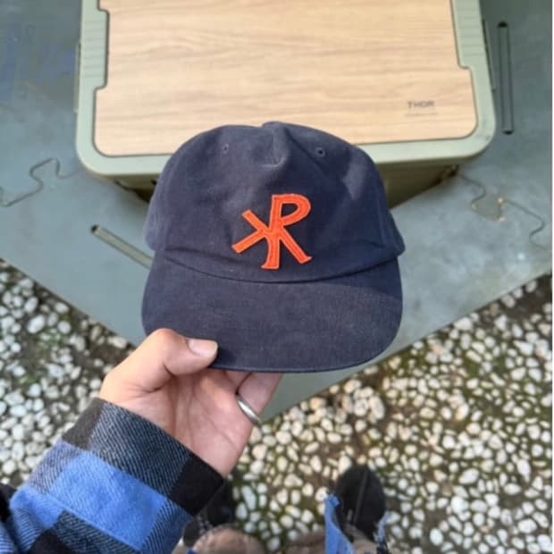 크래커하우스 모자