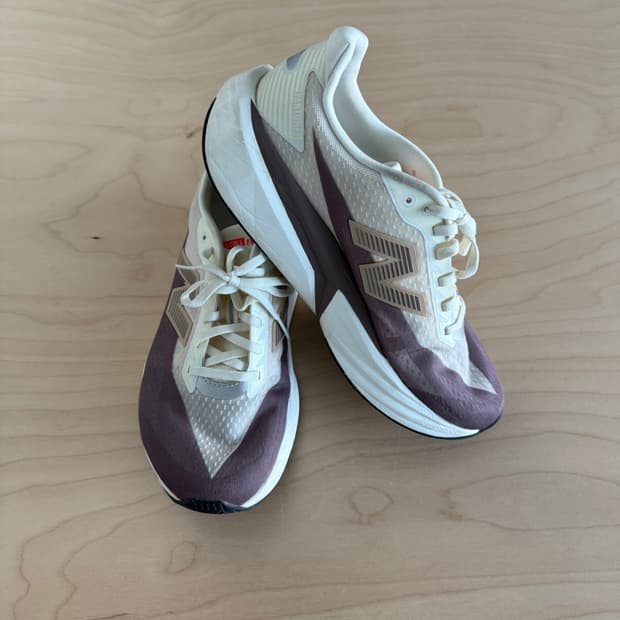 뉴발란스 퓨어셀 레벨 v5 270mm