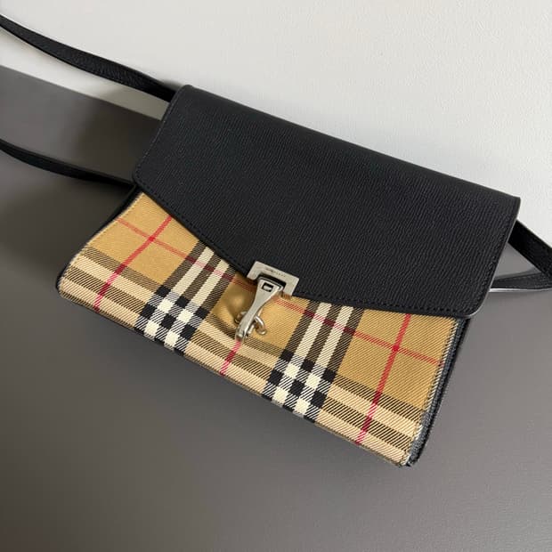 버버리 맥켄 크로스백 정품