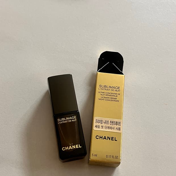 유리병 미니어처 샤넬 수블리마지 렉스트레 드 뉘 5ml 