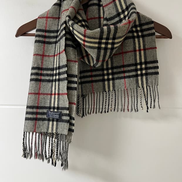 버버리 머플러 (정품)