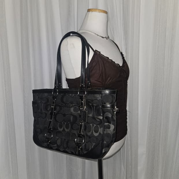 빈티지 코치🖤 블랙 오네갸루 백