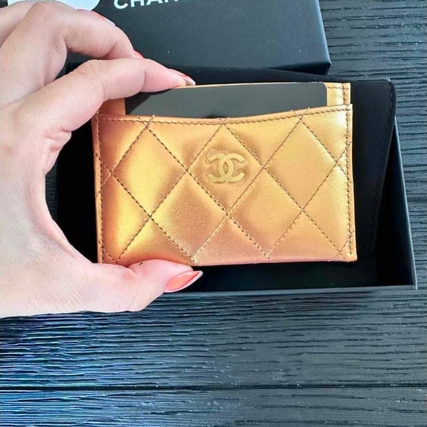샤넬 금장 카드홀더 퀼팅 내장칩 모델 한정판
