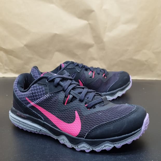 나이키 주니퍼 트레일 런닝화 245