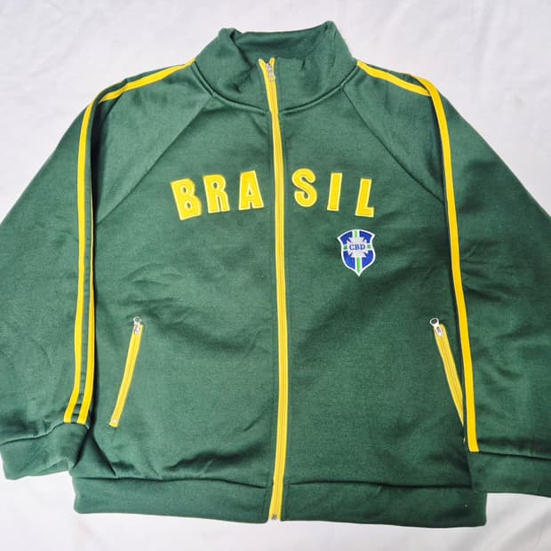 브라질 국대 트레이닝 상의 팝니다 