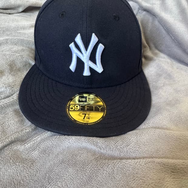 뉴에라 59피프티 714 네이비