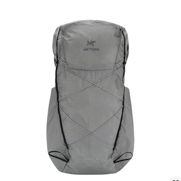 아크테릭스 에어리어스 45 백팩 픽셀