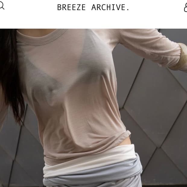브리즈아카이브 스쿱넥 롱슬리브