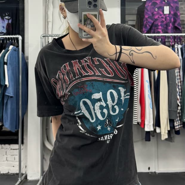 버커루 Y2K 프린팅 티셔츠