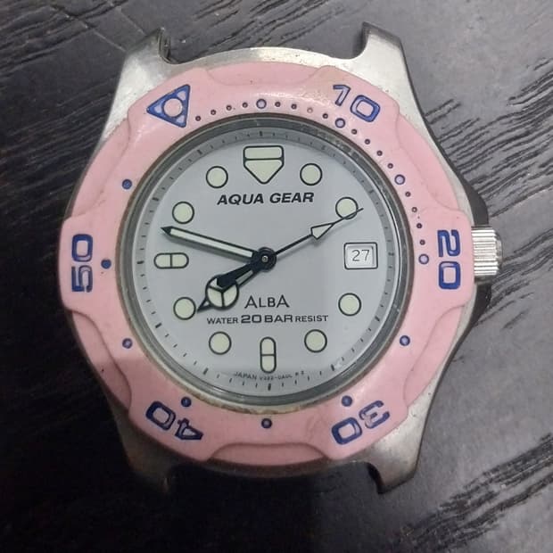 세이코알바 빈티지 아쿠아기어 핑크 다이버 시계