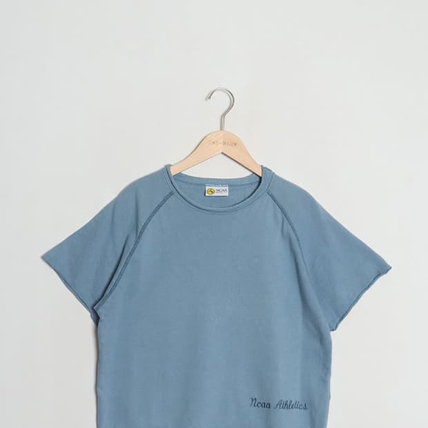 NCAA by DESCENTE Croped T-Shirts