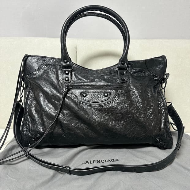 [S급 정품] 발렌시아가 르 시티 모터백 라지 블랙