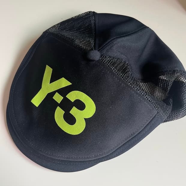 Y-3 요지야마모토 헌팅캡