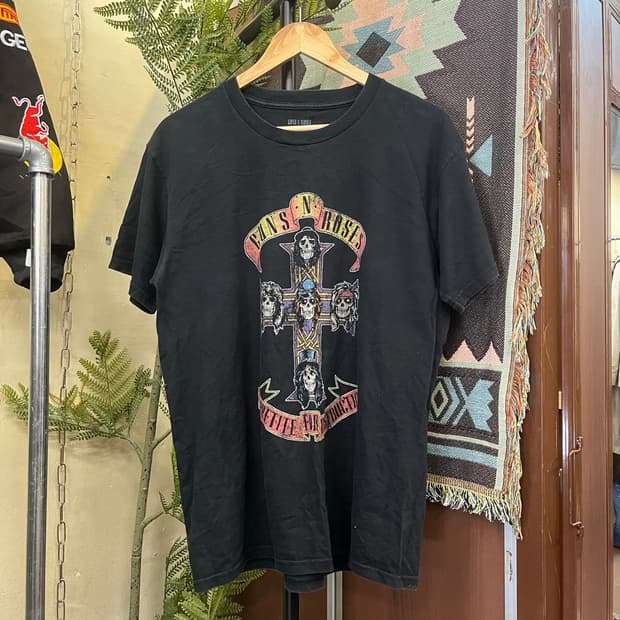 건즈 앤 로지스 빈티지 락 프린팅 반팔티 #csz783