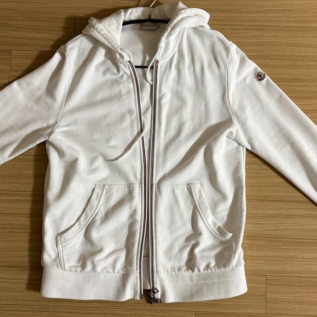 몽클레어 후드집업