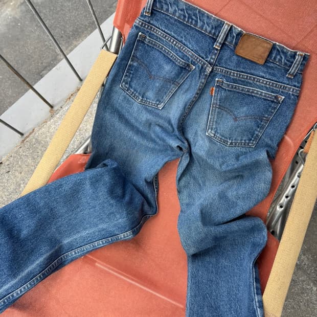 Levis 619 Jeans