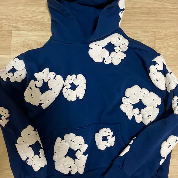 데님티어스 후드티