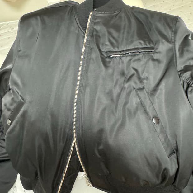 토니웩 패디드 크롭  봄버 m