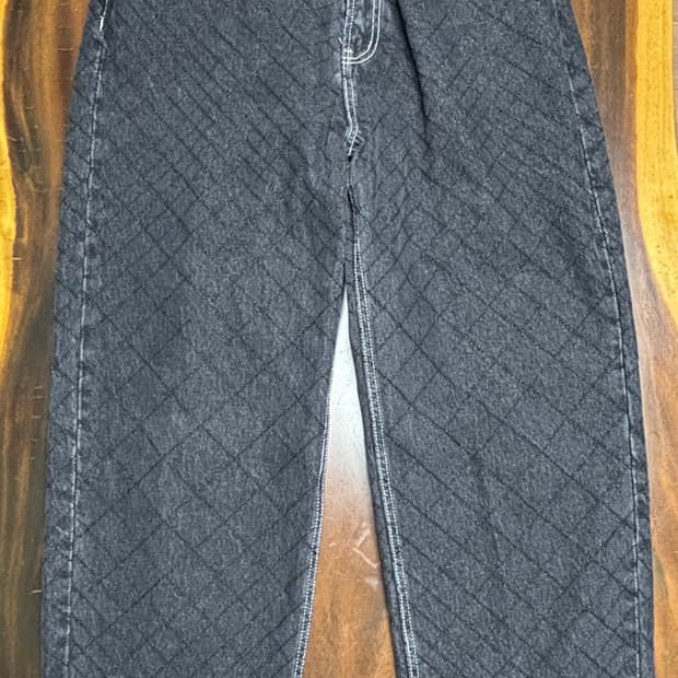 예스아이씨 그물망패턴? 데님바지