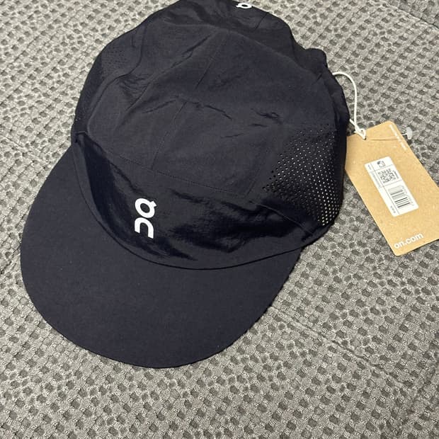 온러닝 퍼포먼스 러닝 모자